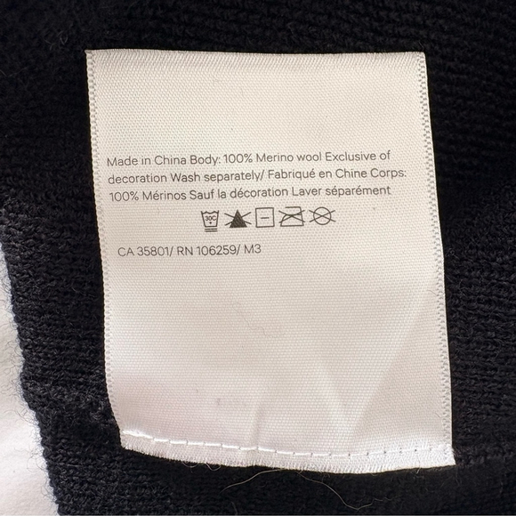 Lululemon | Merino Wool Short Sleeve Wrap Sweater Poncho | Sz M/L | Black | EUC - Picture 8 of 14